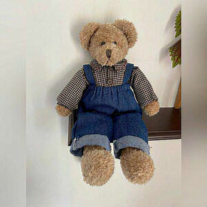 3/55$‎ Russ Teddy Bear malleable legs & arms beige colour collectibles